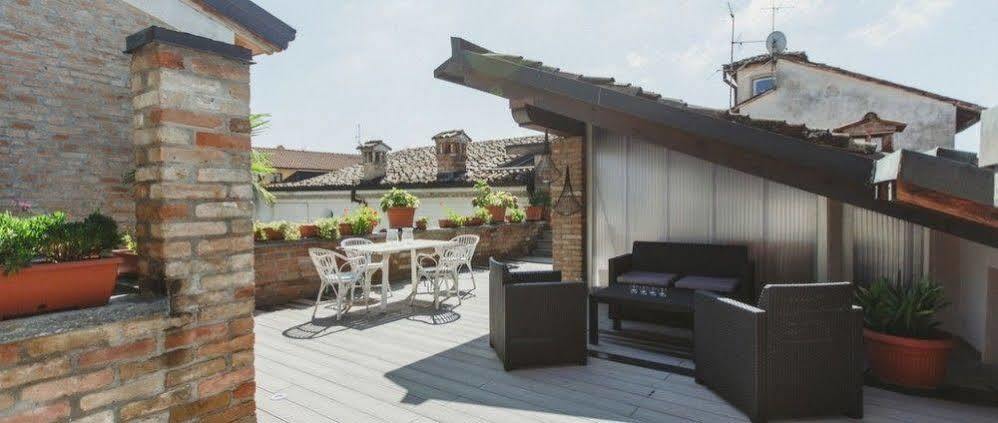 クレーマ San Clemente Bed & Breakfast エクステリア 写真